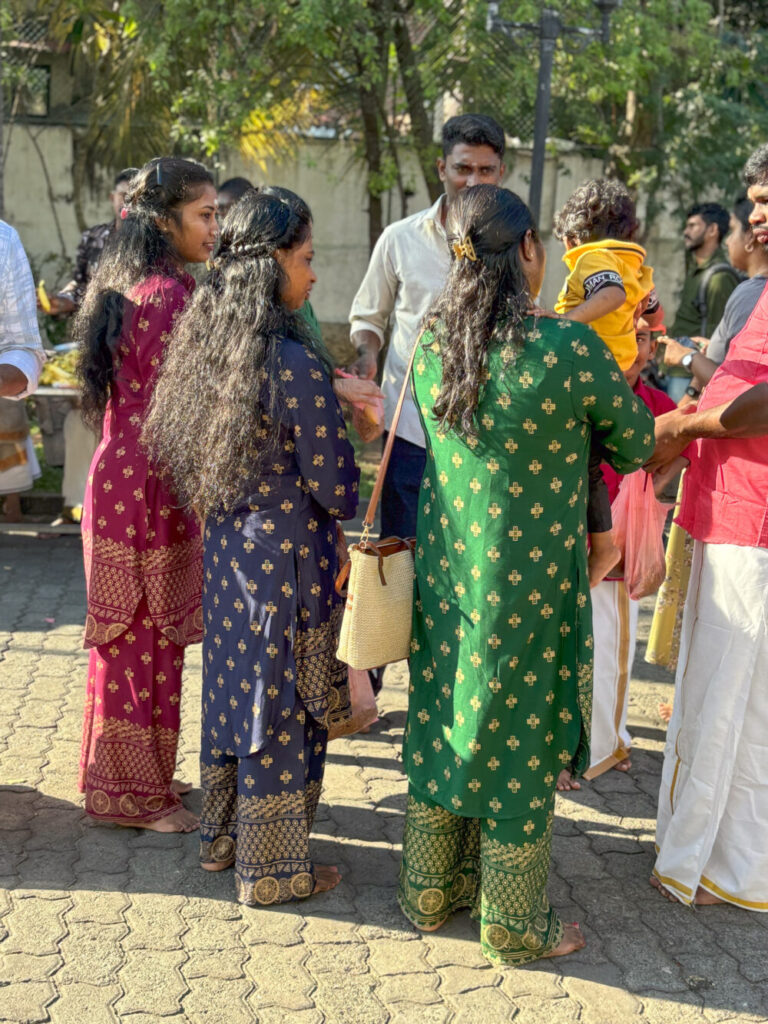 2026年タミル・タイ・ポンガル当日の家族の様子（スリランカ）